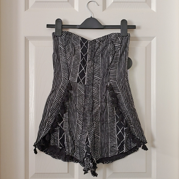 Amuse Society Wild Eyes Romper - Picture 4 of 5